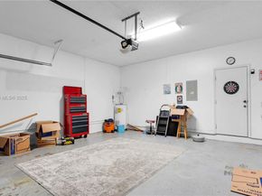 1361 NW 185th Ave, Pembroke Pines FL 33029