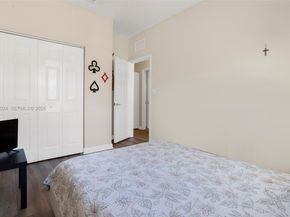 17149 SW 94th St, Miami FL 33196