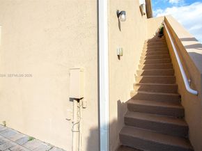 17149 SW 94th St, Miami FL 33196