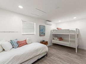 2219 N 35th Ave, Hollywood FL 33021