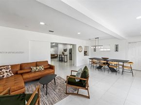 2219 N 35th Ave, Hollywood FL 33021