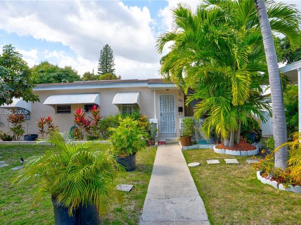 15700 NE 15th Pl, North Miami Beach FL 33162