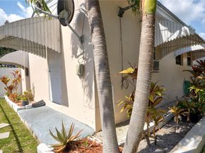 15700 NE 15th Pl, North Miami Beach FL 33162