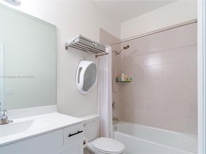 3435 W 105th Pl, Hialeah FL 33018