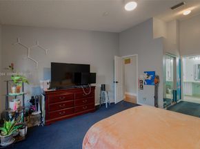 6618 Skipper Ter, Margate FL 33063