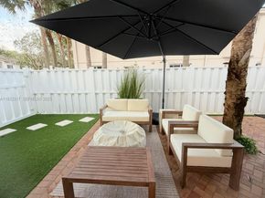 7775 NW 22nd Street 101, Pembroke Pines FL 33024