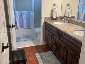 16205 Emerald Cove RD 16205, Weston FL 33331