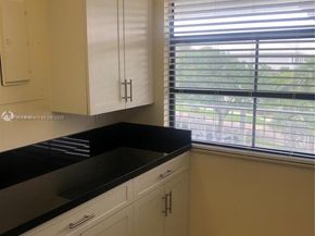 1715 Whitehall Dr 404, Davie FL 33324