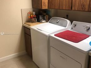 1715 Whitehall Dr 404, Davie FL 33324