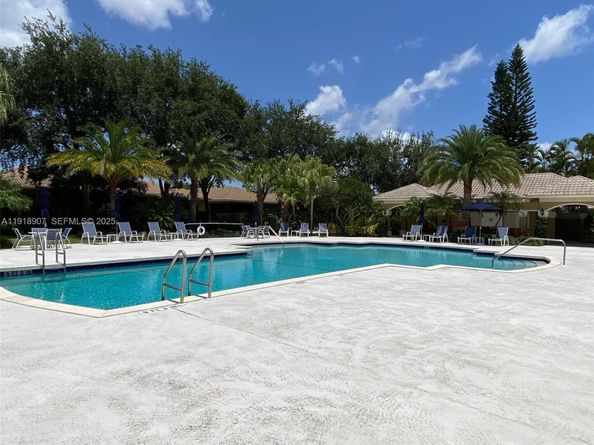 6626 NW 25th Ave, Boca Raton FL 33496