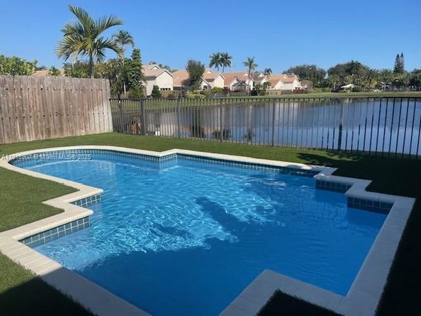 6626 NW 25th Ave, Boca Raton FL 33496