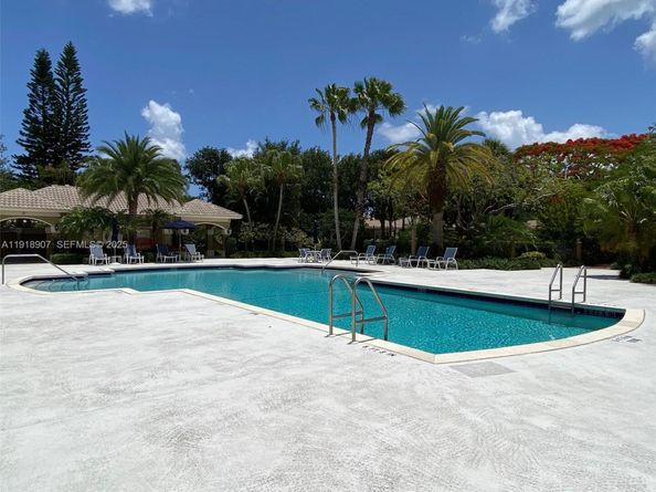 6626 NW 25th Ave, Boca Raton FL 33496