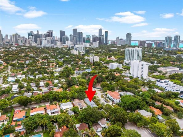 2700 SW 4th Ave, Miami FL 33129