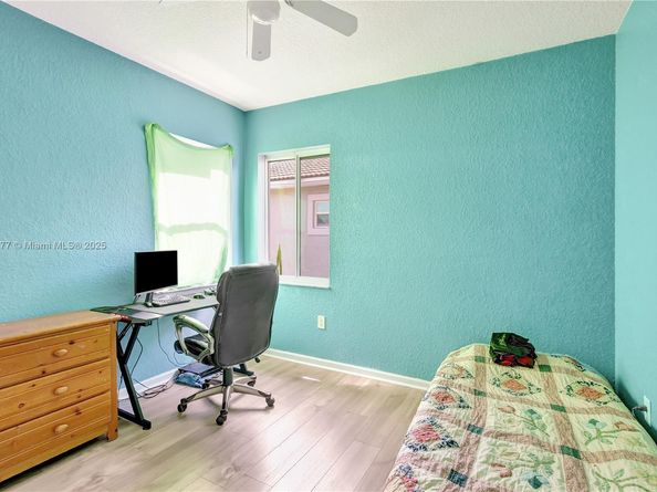 1874 NW 74th Way, Pembroke Pines FL 33024