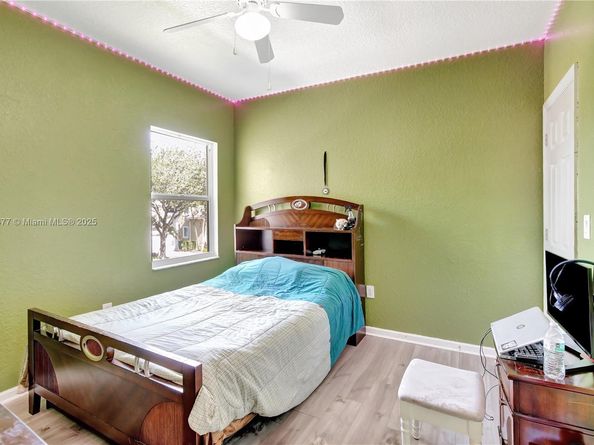 1874 NW 74th Way, Pembroke Pines FL 33024