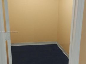 5738 Fletcher St, Hollywood FL 33023