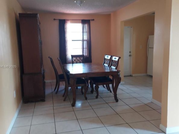 5738 Fletcher St, Hollywood FL 33023