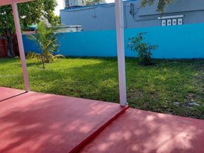 5738 Fletcher St, Hollywood FL 33023