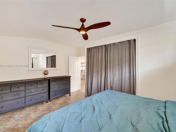 2624 Nassau Ln, Fort Lauderdale FL 33312