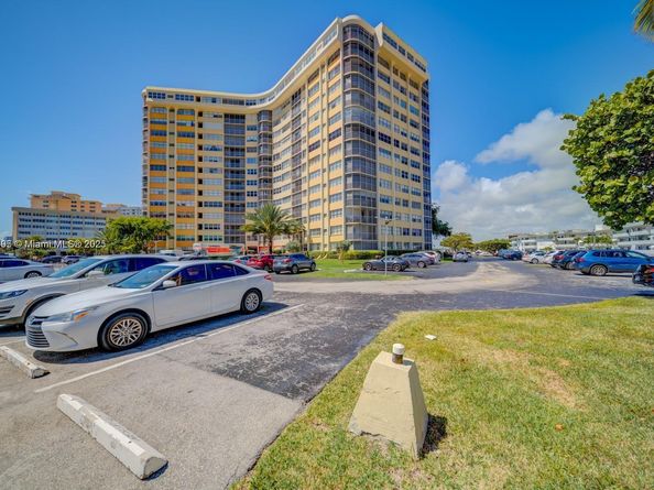 100 Golden Isles Dr 808, Hallandale Beach FL 33009