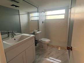 100 Golden Isles Dr 808, Hallandale Beach FL 33009