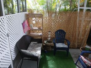 1860 SW 83rd Ter, Davie FL 33324