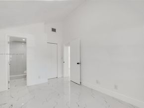 5400 NE 2nd Ave, Oakland Park FL 33334