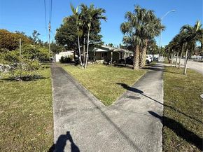 185 E 20th St, Hialeah FL 33010