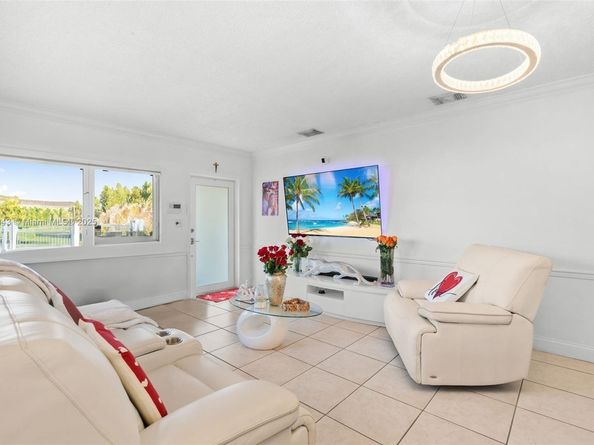 17874 SW 114th Ave, Miami FL 33157