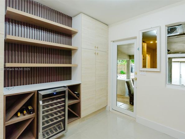 1007 NW 120th St, North Miami FL 33168