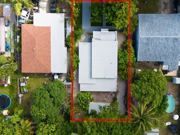 1007 NW 120th St, North Miami FL 33168