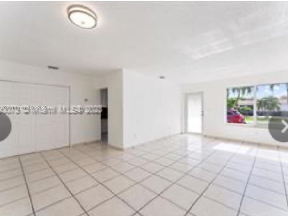 2914 SW 92nd Ct, Miami FL 33165