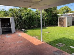2914 SW 92nd Ct, Miami FL 33165