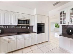 2914 SW 92nd Ct, Miami FL 33165