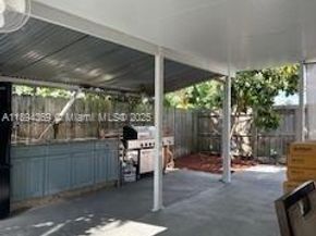 3380 NW 34th St, Lauderdale Lakes FL 33309