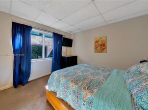 3577 Charles Ave, Miami FL 33133