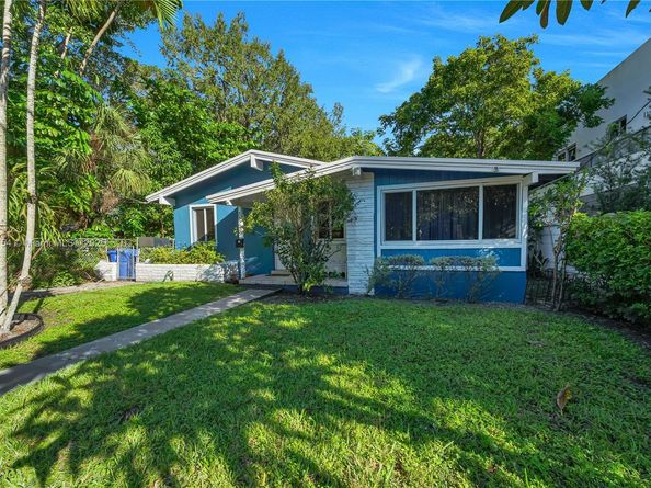3577 Charles Ave, Miami FL 33133