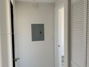 1830 Radius Dr 407, Hollywood FL 33020