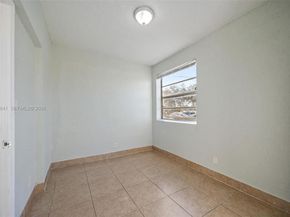 2525 N 23rd Ave, Hollywood FL 33020