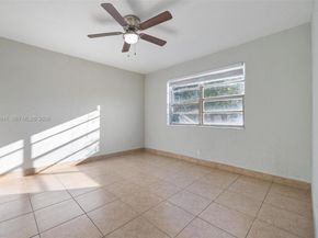 2525 N 23rd Ave, Hollywood FL 33020