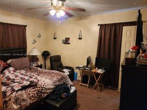 Undisclosed Address #A11983421, Miami FL 33162