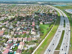 10816 SW 247th St, Homestead FL 33032