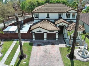 10816 SW 247th St, Homestead FL 33032