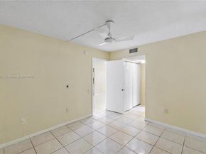 9091 Lime Bay Blvd 110, Tamarac FL 33321
