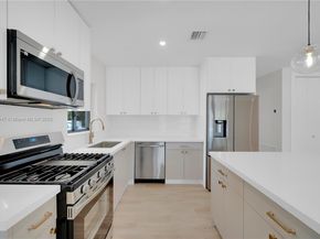 9971 Caribbean Blvd, Cutler Bay FL 33189