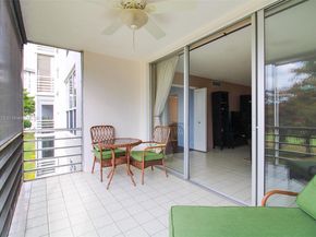 605 Oaks Dr 305, Pompano Beach FL 33069