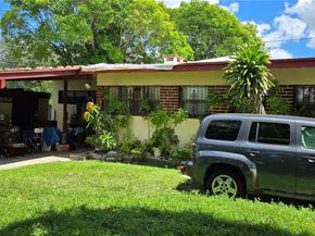 19441 NW 1st Ct, Miami Gardens FL 33169