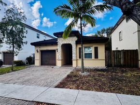 2442 NE 3rd Ct, Homestead FL 33033
