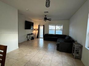 2442 NE 3rd Ct, Homestead FL 33033