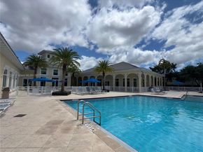 2442 NE 3rd Ct, Homestead FL 33033